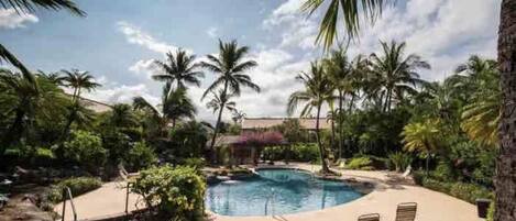 Outdoor pool, a heated pool