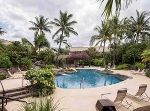 Outdoor pool, a heated pool - Beautiful 2 bedroom, 2 bath Condo in Maui Hawaii! Maui Kamaole C204. South Kihei (Kihei)