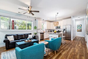 TV - 🌆 The Heart of TC | Downtown Condo | Walk to Front Street, Beach & Dining ➠ 115 (Traverse City)