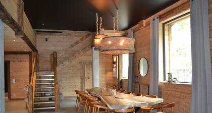 Mont-de-Lans | Chalet 340m2 | Terrasse + jacuzzi