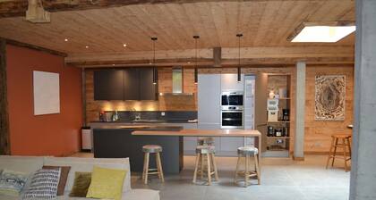 Mont-de-Lans | Chalet 340m2 | Terrasse + jacuzzi