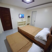 华丽客房 | 1 多间卧室、特色家居、床单