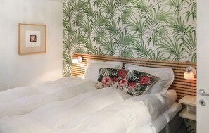 3 quartos, berço de viagem, Wi-Fi de cortesia, roupa de cama
