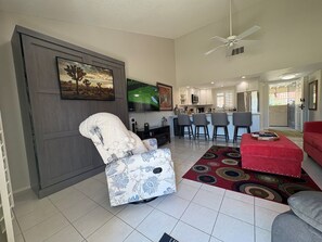 Smart TV - Desert Blossom House @ The Resort 10th hole
 (Palm Desert)