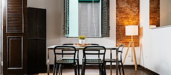 Modern Old San Juan Apartment w/ Courtyard View & 5 mins from every Attraction