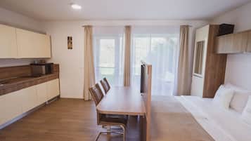 1 bedroom, iron/ironing board, travel crib, WiFi (free)