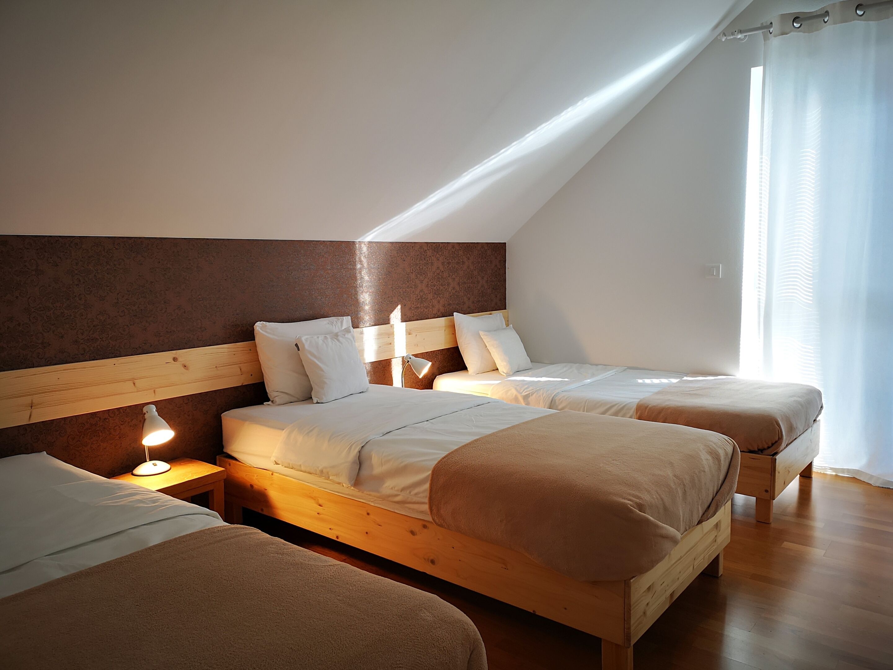 2 bedrooms, iron/ironing board, travel crib, WiFi (free)