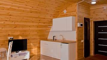 Design Cottage, Multiple Beds | Private kitchen