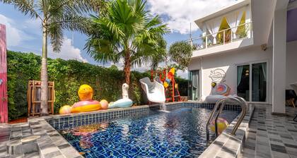 Luxury and Playful 5 Bed Pool Villa - CC