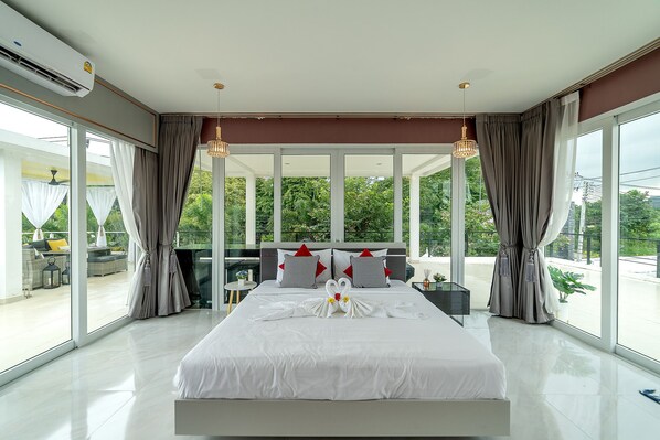 Exclusive-Villa, 5 Schlafzimmer | 5 Schlafzimmer, Schreibtisch, Bügeleisen/Bügelbrett, kostenloses WLAN