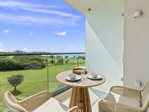 Dining - B-403 Stunning studio overlooking Mullet bay beach (Cupecoy)