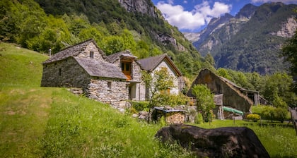 Rustico Esterina, Lavertezzo, Val Verzasca, Switzerland