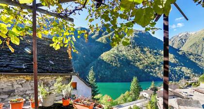 Casa Carla 2, Vogorno, Switzerland