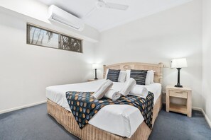 1 soverom, strykejern/-brett, wi-fi (inkludert) og sengetøy