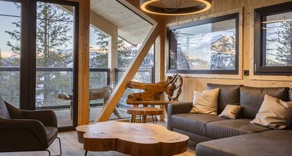 Superior Chalet # 8 mit Sauna & Hot Tub