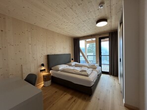 4 habitaciones, wifi gratis y ropa de cama 