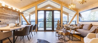 Superior Chalet # 24 with Sauna & Hot Tub