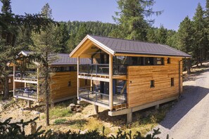 Exterior - Superior Chalet # 28 with Sauna & Hot Tub (Turrach)