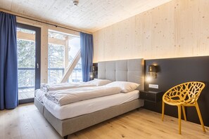 4 bedrooms, free WiFi, bed sheets