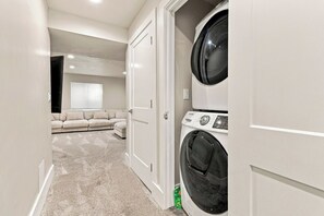 Interior - New 4BR Nephi, UT Home - 12 Beds, Game Garage, RV Pad, Near Mt. Nebo & I-15 (Nephi)