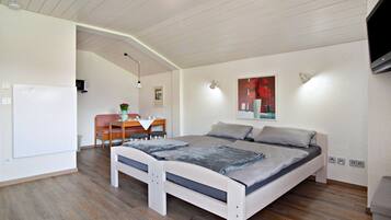 2 Schlafzimmer, kostenloses WLAN, BettwÀsche