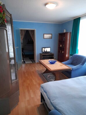 1 chambre, Wi-Fi gratuit, draps fournis