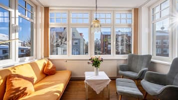 Televisio, DVD-soitin, stereot