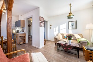 TV, DVD player, aparelho de som