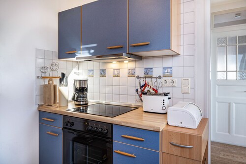 Ferienwohnung 'Haus Übersee Wohnung Sansibar' mit Gemeinschaftsgarten und WLAN