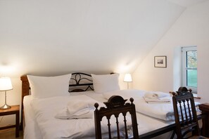 2 dormitorios, tabla de planchar con plancha, wifi gratis y ropa de cama