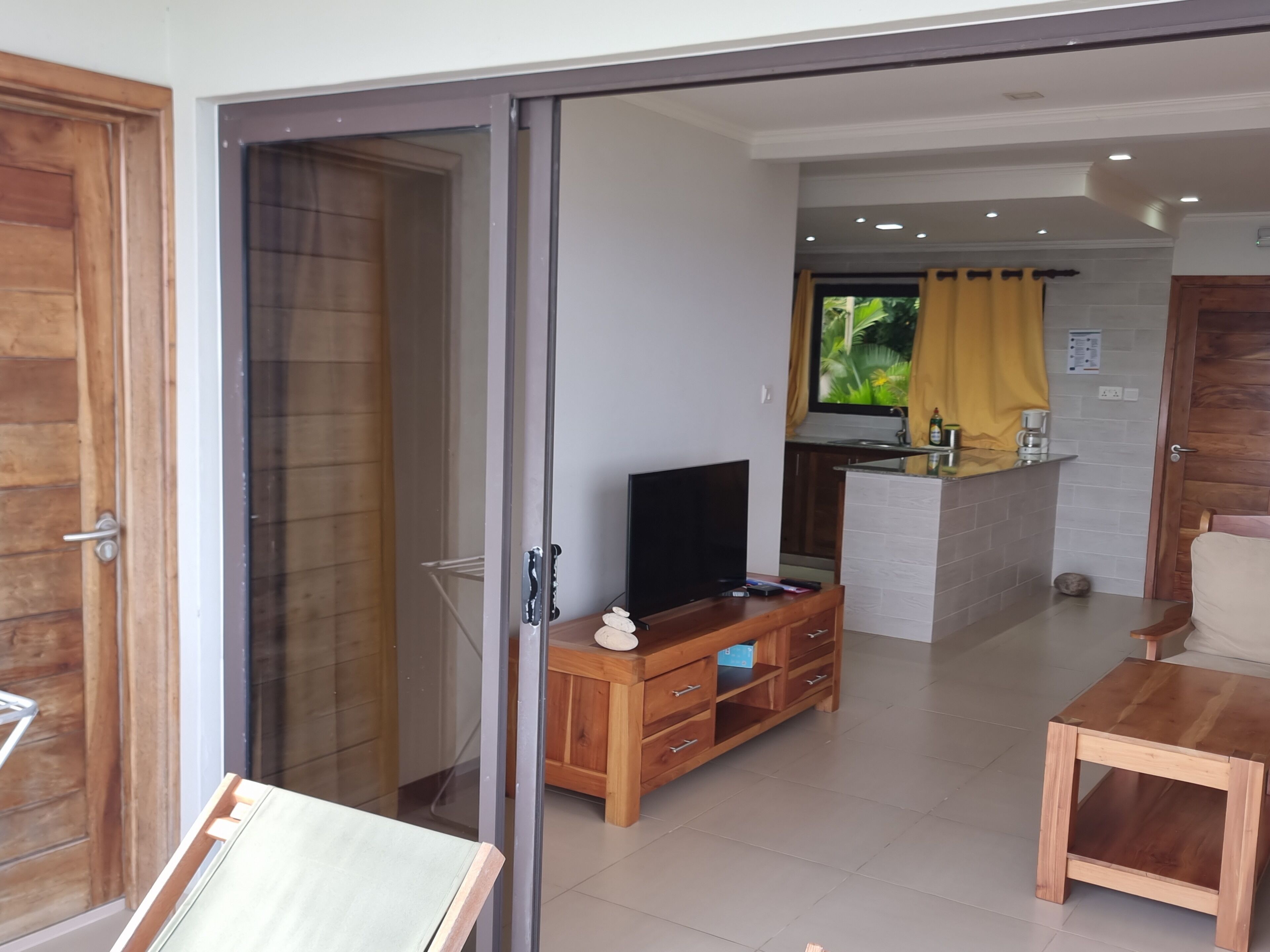 Apartamento panorámico | Servicio de comidas en la habitación