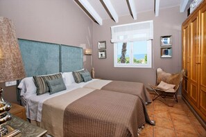 3 soveværelser, strygejern/strygebræt, internetforbindelse, sengetøj