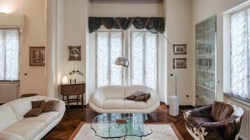 3 bedrooms