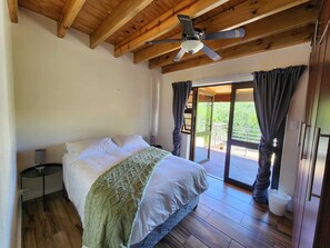 6 bedrooms, in-room safe, iron/ironing board, free WiFi