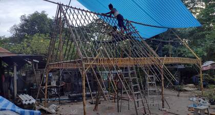 Mae Sot Commune and Camping