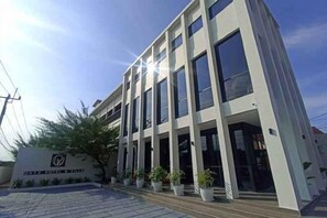 Exterior - Onyx Hotel & Villa (Bintan)