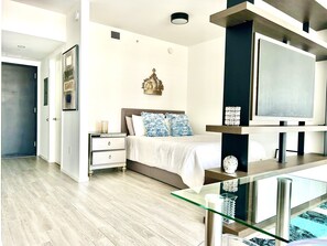 1 bedroom, iron/ironing board, WiFi, bed sheets - Beautiful apartment,Luxurious Building located In Miami’s most prestigious area  (Miami)