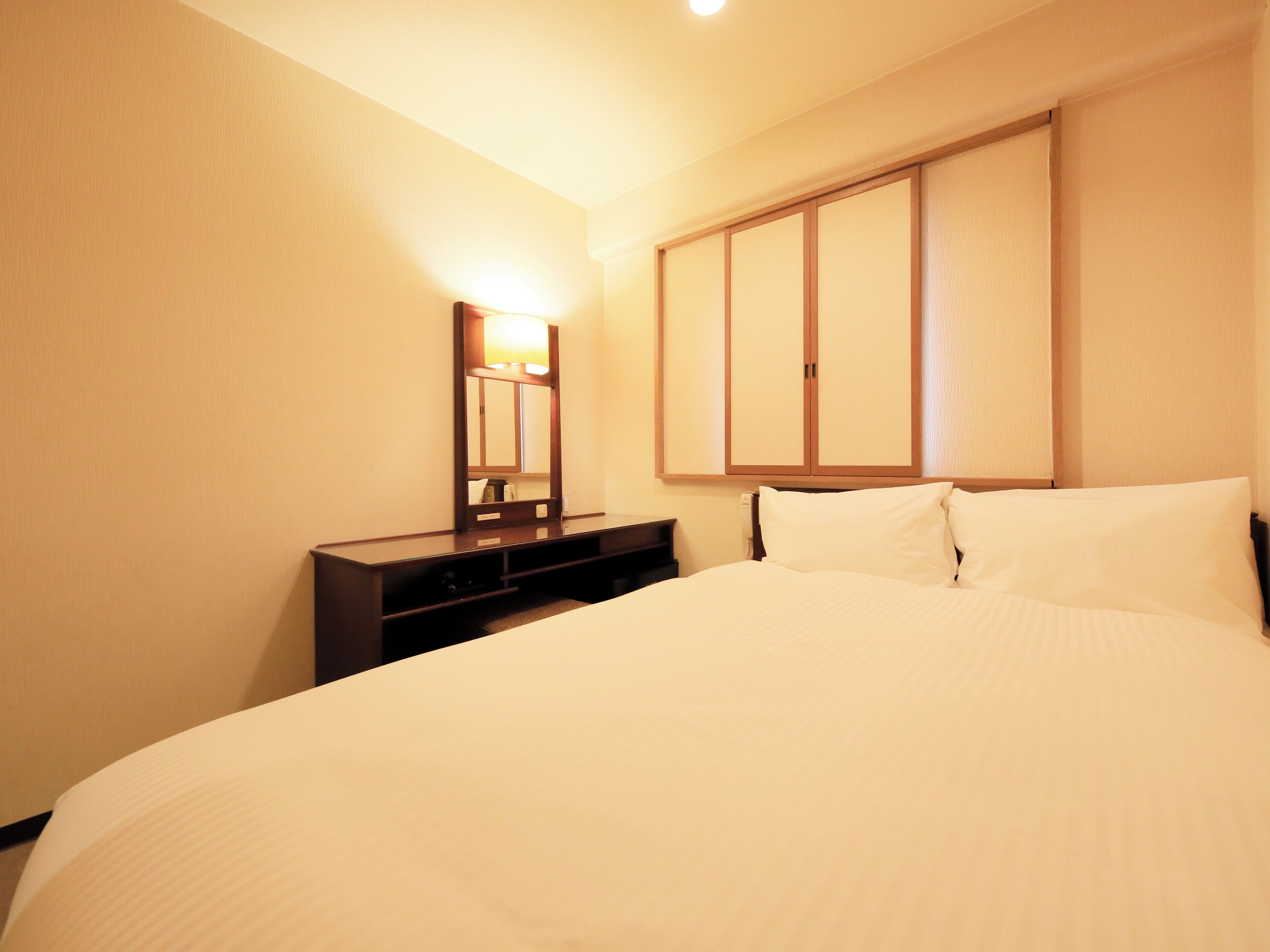 Standard Double Room, 1 Double Bed, Non Smoking | Down comforters, iron/ironing board, free WiFi, bed sheets