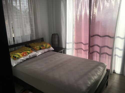 Baguio City Area - Suburban living in surrounding majestic mountains & Sunset