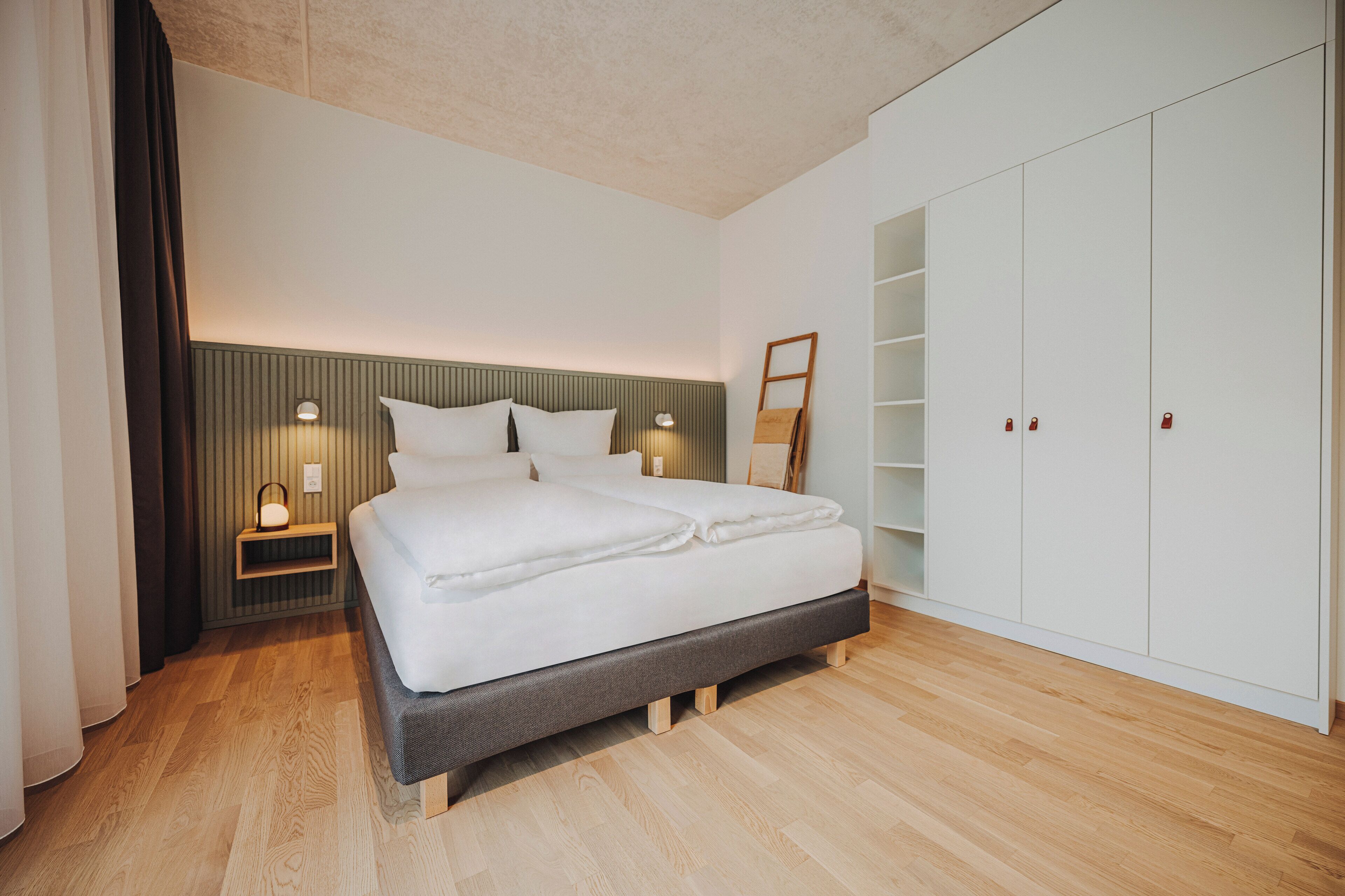 Suite exclusive | Coffre-fort, fer et planche à repasser, accès au Wi-Fi (inclus)