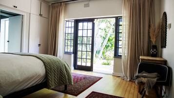 3 bedrooms, iron/ironing board, travel crib, WiFi