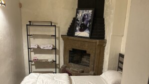 Room - my friendly hotel (Yerevan)