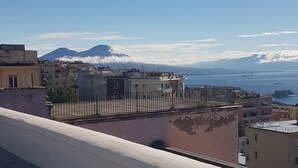Exterior - Partenope 10 (Naples)