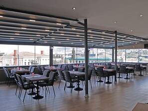 Terrace/patio - Grand Uskudar Hotel (Istanbul)