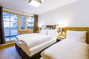 2 slaapkamers, hypoallergeen beddengoed, een kluis op de kamer