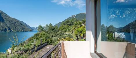 Family Townhome, 3 Bedrooms, 2 Bathrooms, Mountainside (Il Tentione) | Balcony
