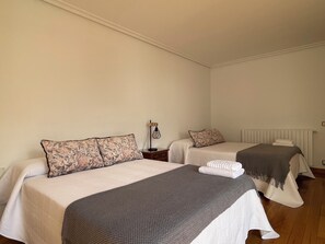 4 bedrooms, iron/ironing board, travel cot, WiFi