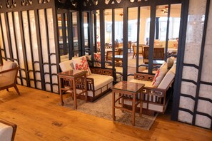 Restaurant - Chonor House (Dharamshala)