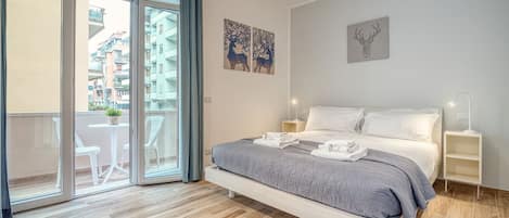 2 quartos, escrivaninha, ferros/tábuas de passar roupa, Wi-Fi