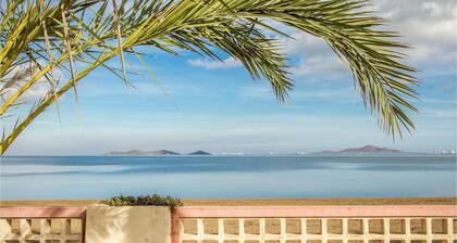 Lovely home in Cartagena with kitchen